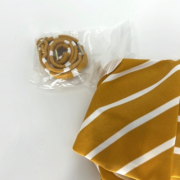 Kona Sol NWT women’s swimsuit top XS - Picture 2 of 6